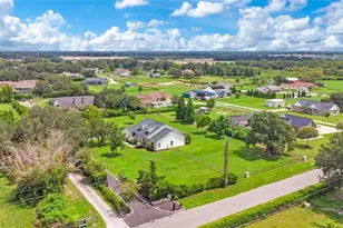 2818 Mayday Dr, Plant City, FL 33565 - Photo 37