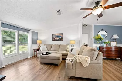 4905 Kyle Lee Lane, Plant City, FL 33567 - Photo 11