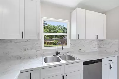 7100 13th Street N, Saint Petersburg, FL 33702 - Photo 13