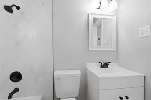 7100 13th St N, Saint Petersburg, FL 33702 - Photo 23