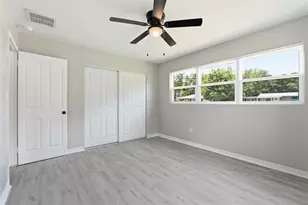 7100 13th St N, Saint Petersburg, FL 33702 - Photo 17