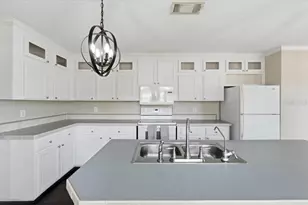 10724 Pathfinder Trail, Lakeland, FL 33809 - Photo 13