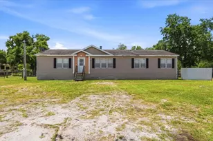 10724 Pathfinder Trail, Lakeland, FL 33809 - Photo 1