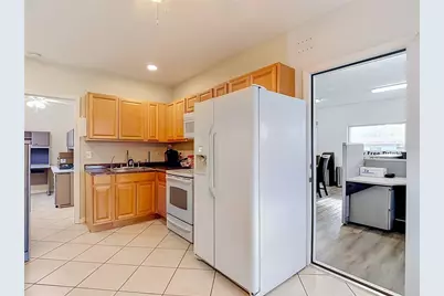 7429 US Highway 19, New Port Richey, FL 34652 - Photo 9