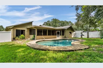 717 Woodhill Drive, Lakeland, FL 33813 - Photo 3