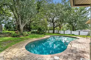 717 Woodhill Dr, Lakeland, FL 33813 - Photo 37
