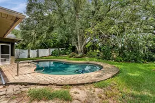 717 Woodhill Dr, Lakeland, FL 33813 - Photo 39