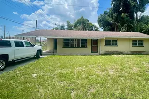 2033 Voltaire St, Lakeland, FL 33801 - Photo 1