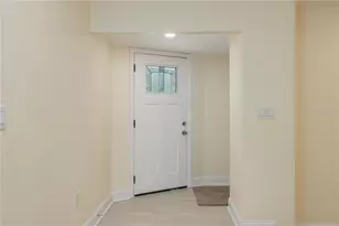 407 Princess Pl, Lakeland, FL 33803 - Photo 3