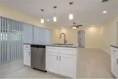 407 Princess Place, Lakeland, FL 33803 - Photo 9