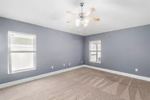 4123 Island Lakes Dr, Winter Haven, FL 33881 - Photo 19