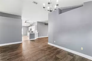 4123 Island Lakes Dr, Winter Haven, FL 33881 - Photo 9