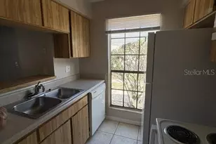 1777 Crystal Grove Dr, Lakeland, FL 33801 - Photo 9