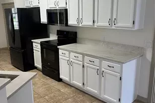1540 Watson Oaks Ct, Lakeland, FL 33809 - Photo 9