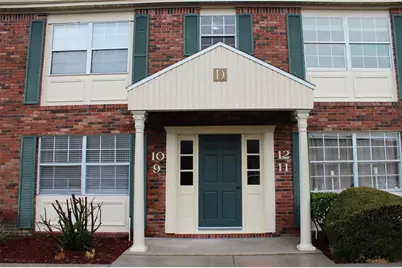 1920 E Edgewood Drive #D9, Lakeland, FL 33803 - Photo 1
