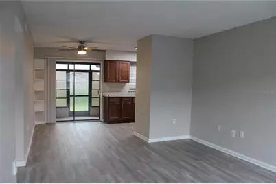1920 E Edgewood Drive #D9, Lakeland, FL 33803 - Photo 3