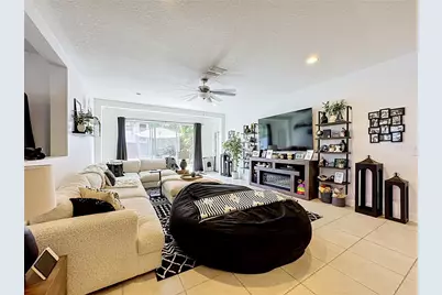 10457 Waterstone Drive, Riverview, FL 33578 - Photo 35