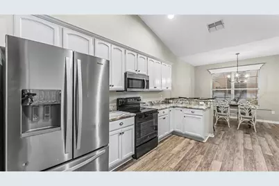 2985 Vintage View Circle, Lakeland, FL 33812 - Photo 11