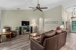 2985 Vintage View Cir, Lakeland, FL 33812 - Photo 7