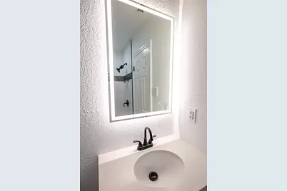 4104 W Wisconsin Avenue, Tampa, FL 33616 - Photo 29