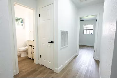 4104 W Wisconsin Avenue, Tampa, FL 33616 - Photo 31