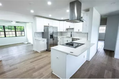 4104 W Wisconsin Avenue, Tampa, FL 33616 - Photo 5