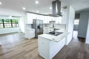 4104 W Wisconsin Ave, Tampa, FL 33616 - Photo 5