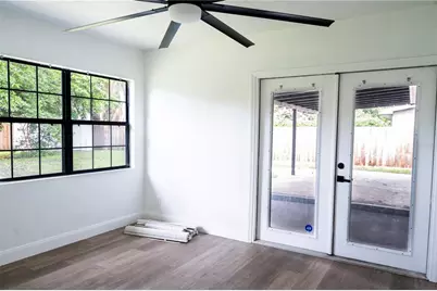 4104 W Wisconsin Avenue, Tampa, FL 33616 - Photo 11