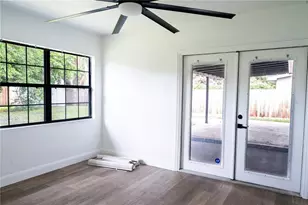 4104 W Wisconsin Ave, Tampa, FL 33616 - Photo 11