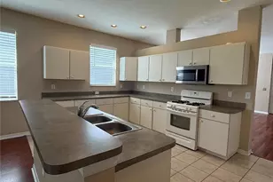 6520 Bridgecrest Dr, Lithia, FL 33547 - Photo 9