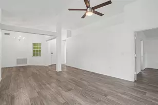 419 St Anns Dr, Winter Haven, FL 33884 - Photo 11