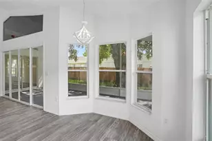 419 St Anns Dr, Winter Haven, FL 33884 - Photo 13