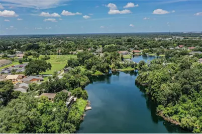 950 Lake Cove Trail, Lakeland, FL 33813 - Photo 11