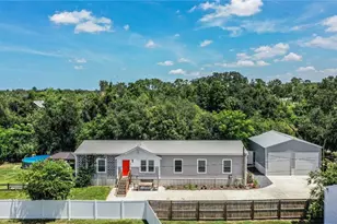 950 Lake Cove Trail, Lakeland, FL 33813 - Photo 1