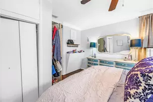 416 61st Ave NE, Saint Petersburg, FL 33703 - Photo 17