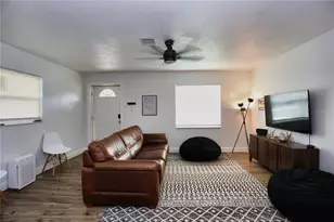 640 Dean St, Mulberry, FL 33860 - Photo 5