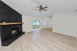 3664 Willow Wisp Dr S, Lakeland, FL 33810 - Photo 7