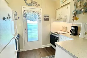 1600 W Lake Parker Dr, Lakeland, FL 33805 - Photo 13