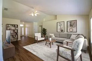 6719 Highlands Creek Blvd, Lakeland, FL 33813 - Photo 9