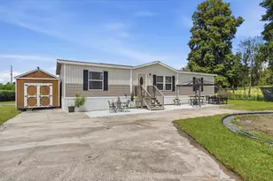 2531 Dawn Heights Dr, Lakeland, FL 33801 - Photo 1