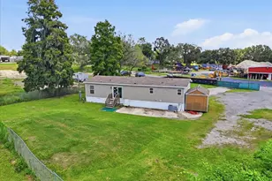 2531 Dawn Heights Dr, Lakeland, FL 33801 - Photo 15