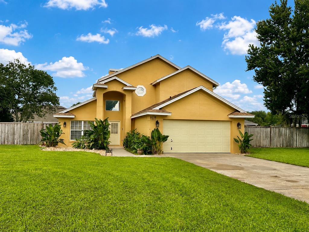 4519 Ashford Dr - 4519 Ashford Dr, Winter Haven, FL 33880 Luxury Property | Jose Angel Pina