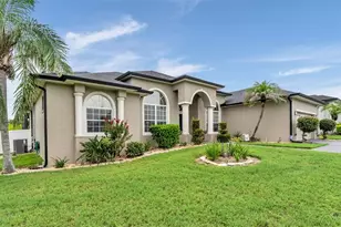 6726 HartsWorth Dr, Lakeland, FL 33813 - Photo 3