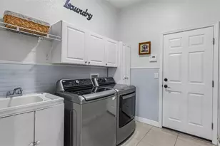 6726 HartsWorth Dr, Lakeland, FL 33813 - Photo 57