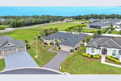 6726 Hartsworth Drive, Lakeland, FL 33813 - Photo 9