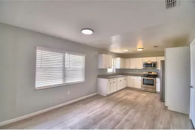 105 Byron Place, Winter Haven, FL 33884 - Photo 5