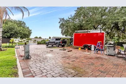 16325 Cherry Tree Court, Clermont, FL 34714 - Photo 5