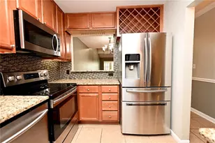 2025 Sylvester Rd, Lakeland, FL 33803 - Photo 5