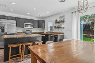 3806 Exeter Ln, Lakeland, FL 33810 - Photo 11