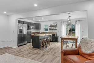 3806 Exeter Ln, Lakeland, FL 33810 - Photo 5